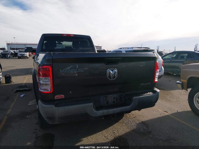 2022 Ram 3500 Tradesman  4x4 8' Box მანქანა იყიდება აუქციონზე, vin: 3C63R3GJ0NG219215, აუქციონის ნომერი: 44827750
