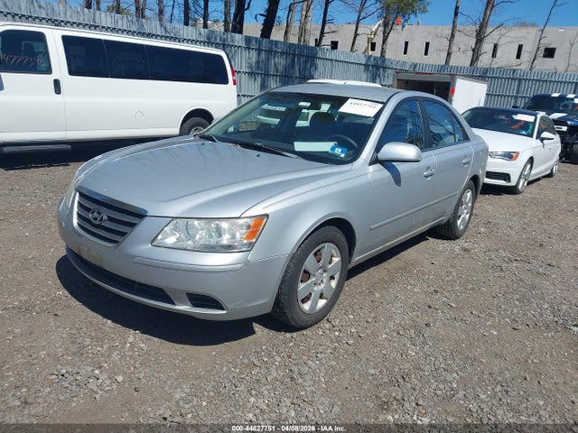 2010 HYUNDAI SONATA 5NPET4AC3AH624487 Photo 1
