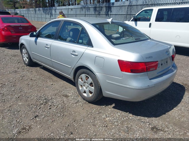 2010 HYUNDAI SONATA 5NPET4AC3AH624487 Photo 2