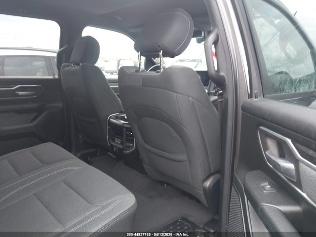 2021 Ram 1500 Big Horn  4x4 5'7 Box მანქანა იყიდება აუქციონზე, vin: 1C6SRFFT1MN516662, აუქციონის ნომერი: 44827755