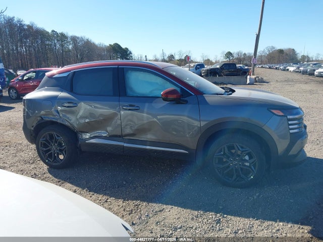 44827777 :رقم المزاد ، 3N8AP6DD8TL338418 vin ، 2026 Nissan Kicks Sr مزاد بيع