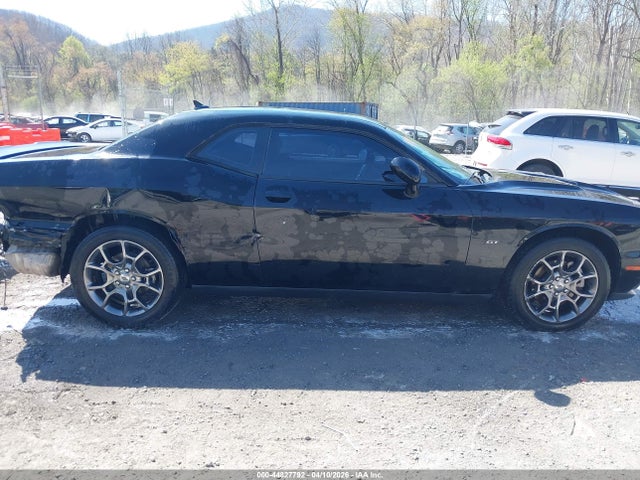 Продажа на аукционе авто 2017 Dodge Challenger Gt, vin: 2C3CDZGG1HH580900, номер лота: 44827792