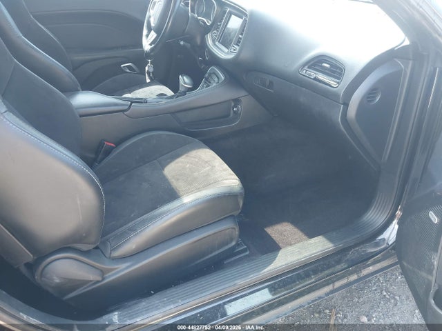 Продажа на аукционе авто 2017 Dodge Challenger Gt, vin: 2C3CDZGG1HH580900, номер лота: 44827792