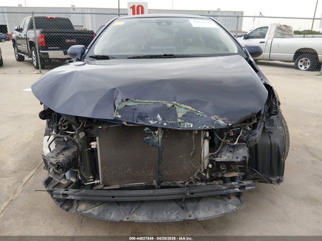 Aukcja sprzedaży 2021 Toyota Corolla Le, vin: JTDEPMAE9MJ140924, numer aukcji: 44827849