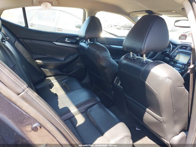Продажа на аукционе авто 2017 Nissan Maxima 3.5 Platinum/3.5 S/3.5 Sl/3.5 Sr/3.5 Sv, vin: 1N4AA6AP7HC377425, номер лота: 44827934