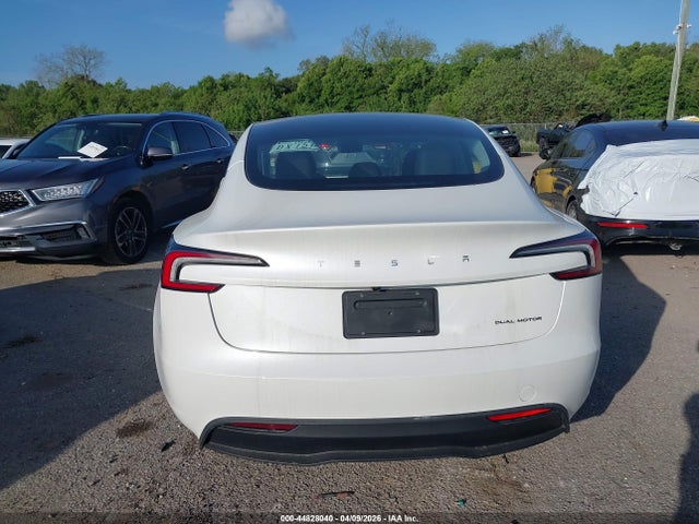 Продаж на аукціоні авто 2025 Tesla Model 3, vin: 5YJ3E1EA3SF034444, номер лоту: 44828040