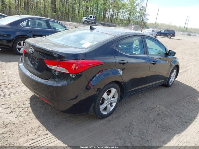 2012 HYUNDAI ELANTRA KMHDH4AE2CU341646 Photo 3
