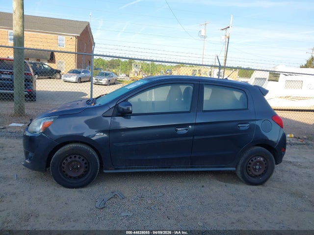 44828085 :رقم المزاد ، ML32A3HJ3FH007283 vin ، 2015 Mitsubishi Mirage De/rf مزاد بيع