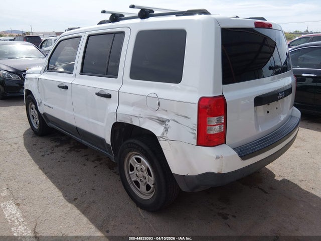 2015 Jeep Patriot Sport მანქანა იყიდება აუქციონზე, vin: 1C4NJPBB4FD361677, აუქციონის ნომერი: 44828093