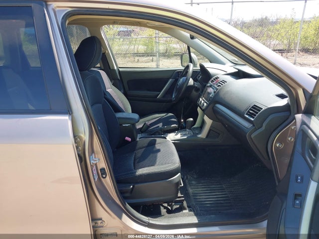 44828127 :رقم المزاد ، JF2SJADC2GH496657 vin ، 2016 Subaru Forester 2.5i Premium مزاد بيع