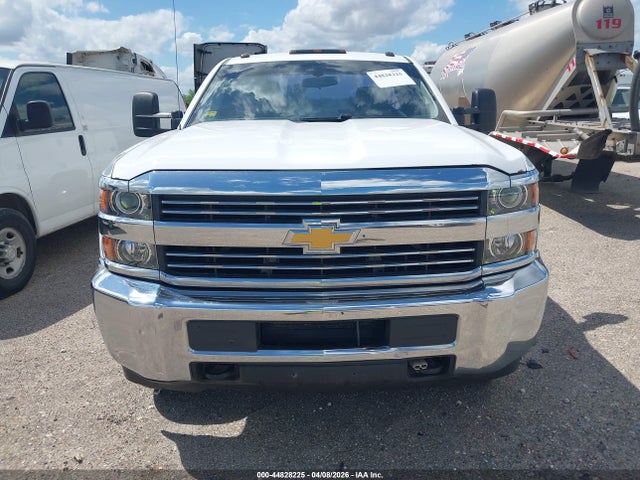 1GB3CYCG4FF518733 Chevrolet Silverado 3500hd Chassis Wt