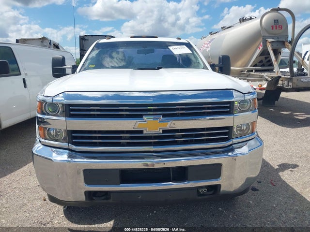 1GB3CYCG4FF518733 Chevrolet Silverado 3500hd Chassis Wt