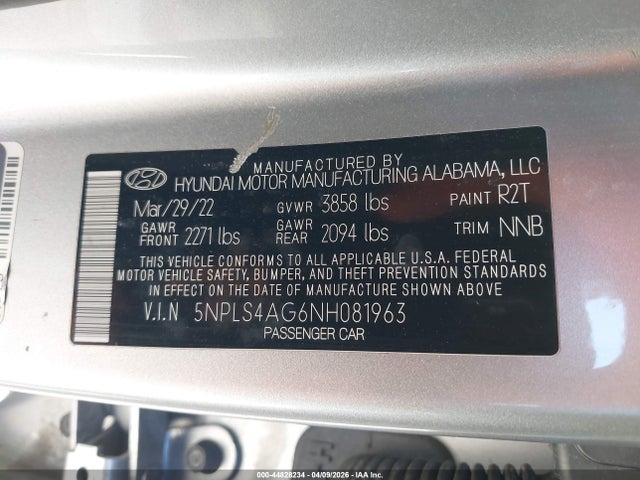 5NPLS4AG6NH081963 Hyundai ELANTRA SEL