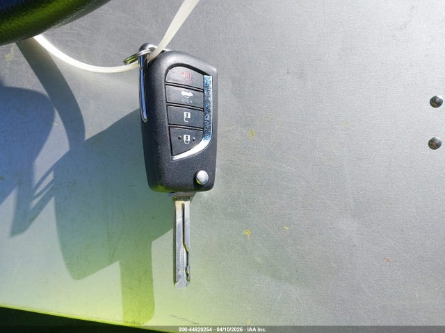Продажа на аукционе авто 2018 Toyota Camry Le, vin: 4T1B11HK7JU627303, номер лота: 44828254