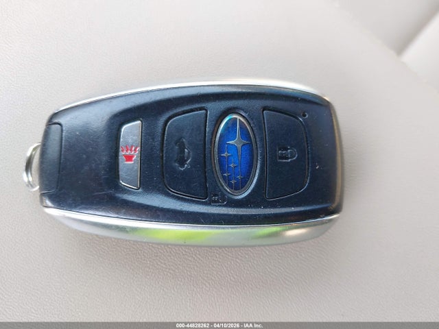 2015 Subaru Legacy 2.5i Limited მანქანა იყიდება აუქციონზე, vin: 4S3BNAL60F3049724, აუქციონის ნომერი: 44828262