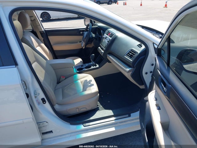 2015 Subaru Legacy 2.5i Limited მანქანა იყიდება აუქციონზე, vin: 4S3BNAL60F3049724, აუქციონის ნომერი: 44828262