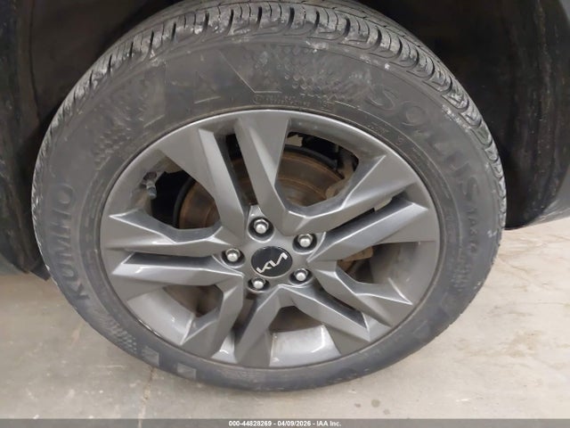 Продажа на аукционе авто 2023 Kia Seltos S, vin: KNDEUCAA4P7367066, номер лота: 44828269