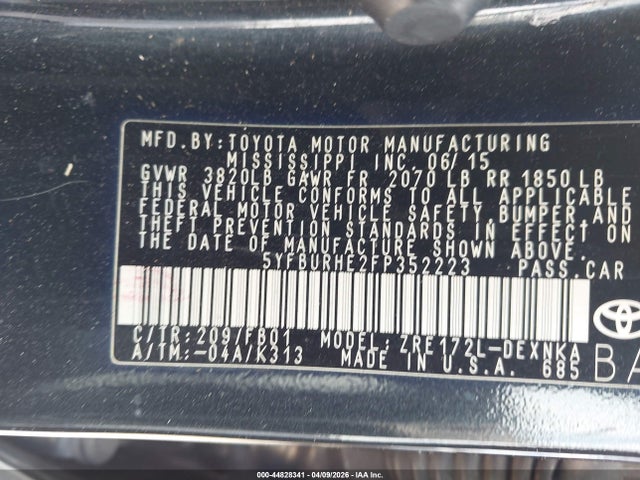 2015 TOYOTA COROLLA 5YFBURHE2FP352223 Photo 8