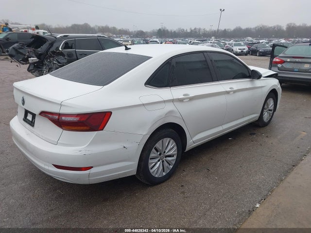 Aukcja sprzedaży 2019 Volkswagen Jetta 1.4t R-line/1.4t S/1.4t Se, vin: 3VWC57BU2KM149868, numer aukcji: 44828342