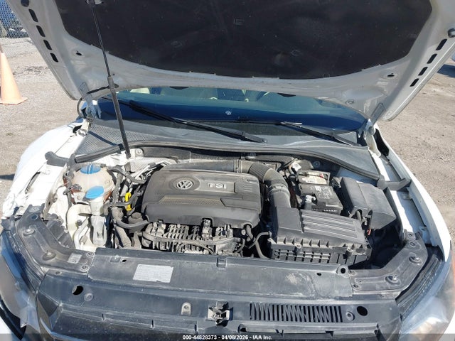 1VWBS7A35EC040663 Volkswagen Passat 1.8t Se