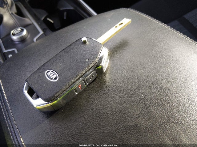 44828376 :رقم المزاد ، 5XYRG4LC5MG028831 vin ، 2021 Kia Sorento Lx مزاد بيع