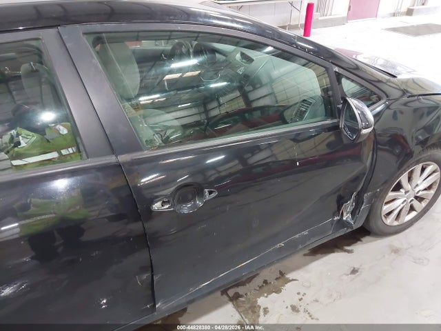 KIA FORTE LX 2015 KNAFX4A68F5270344 Image 13