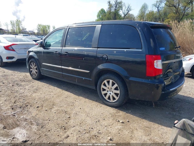 2014 CHRYSLER TOWN & COUNTRY 2C4RC1BG1ER228312 Photo 2