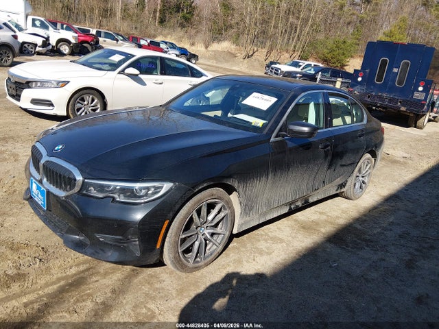 44828405 :رقم المزاد ، 3MW5R7J07L8B14216 vin ، 2020 Bmw 330i Xdrive مزاد بيع