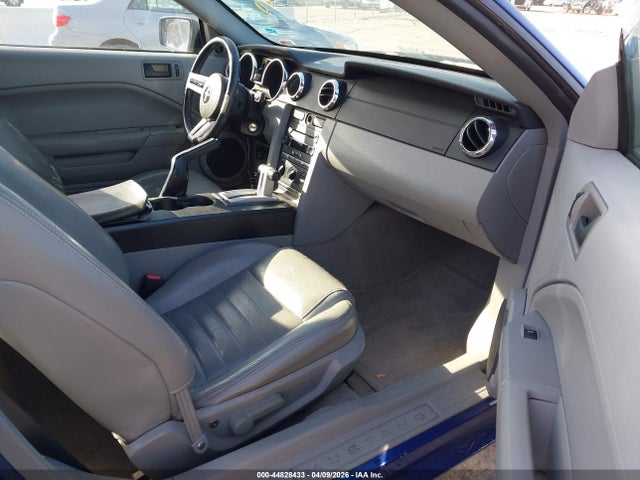 2005 FORD MUSTANG 1ZVFT82H655156408 Photo 4