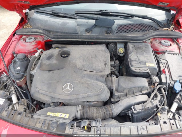 2015 MERCEDES-BENZ GLA 250 WDCTG4GB9FJ110761 Photo 9