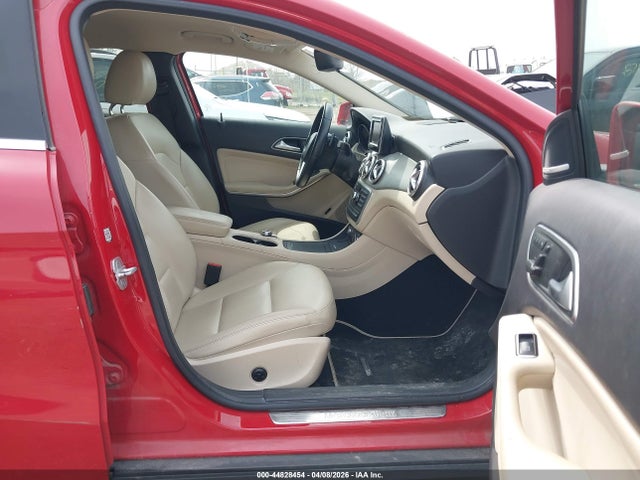 2015 MERCEDES-BENZ GLA 250 WDCTG4GB9FJ110761 Photo 4