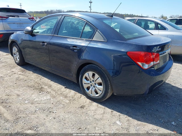 2016 CHEVROLET CRUZE LIMITED 1G1PC5SG6G7114611 Photo 2