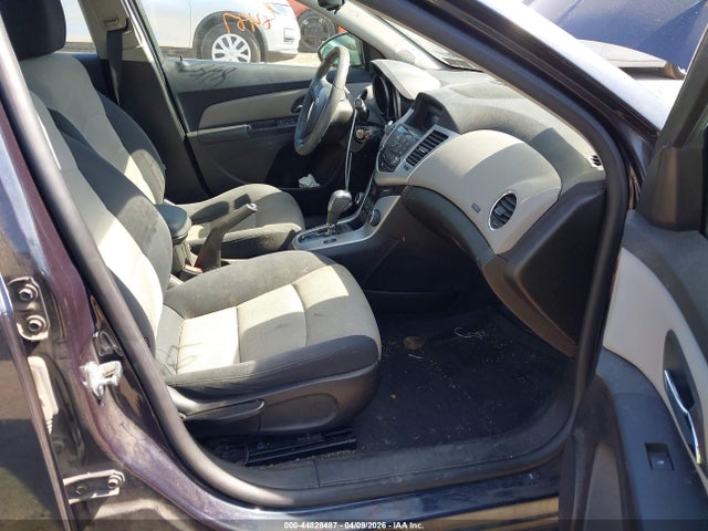 2016 CHEVROLET CRUZE LIMITED 1G1PC5SG6G7114611 Photo 4