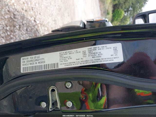 Продажа на аукционе авто 2024 Ram 2500 Tradesman  4x4 6'4 Box, vin: 3C6UR5CL5RG211771, номер лота: 44828531