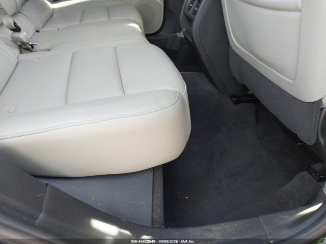 Продажа на аукционе авто 2023 Cadillac Xt4 Fwd Luxury, vin: 1GYAZAR44PF148305, номер лота: 44828549