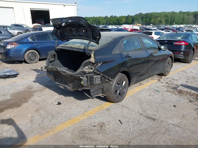 2023 Hyundai Elantra Sel მანქანა იყიდება აუქციონზე, vin: KMHLM4AG8PU571318, აუქციონის ნომერი: 44828552