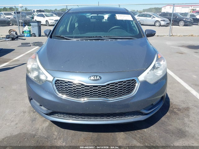 44828557 :رقم المزاد ، KNAFK5A86G5592343 vin ، 2016 Kia Forte Lx مزاد بيع