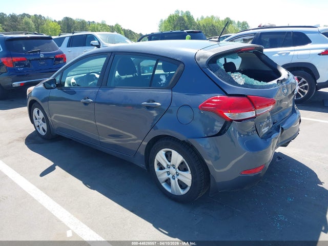 44828557 :رقم المزاد ، KNAFK5A86G5592343 vin ، 2016 Kia Forte Lx مزاد بيع