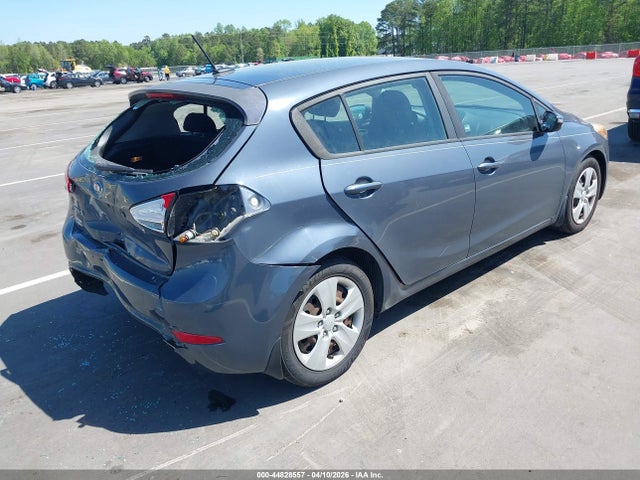 44828557 :رقم المزاد ، KNAFK5A86G5592343 vin ، 2016 Kia Forte Lx مزاد بيع
