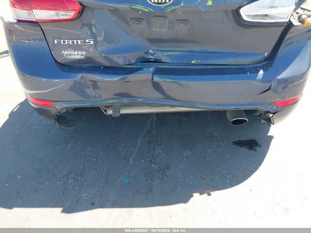 44828557 :رقم المزاد ، KNAFK5A86G5592343 vin ، 2016 Kia Forte Lx مزاد بيع