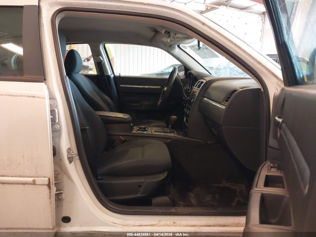 2010 DODGE CHARGER 2B3CA3CV5AH188306 Photo 4