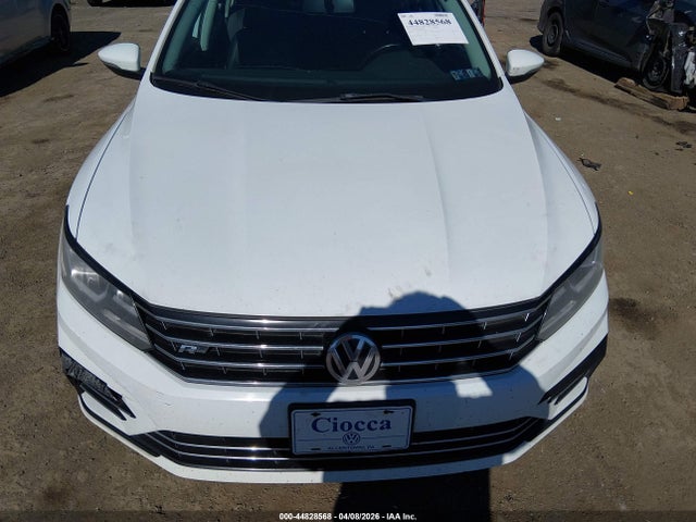 44828568 :رقم المزاد ، 1VWDT7A36HC068191 vin ، 2017 Volkswagen Passat 1.8t R-line مزاد بيع