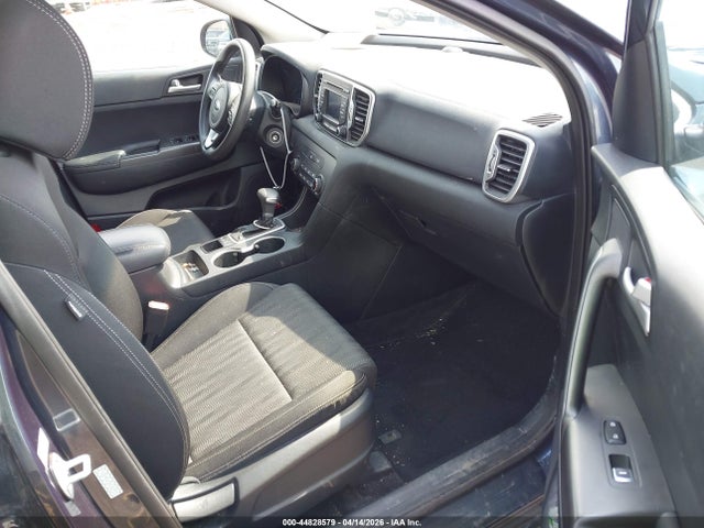 2019 Kia Sportage Lx მანქანა იყიდება აუქციონზე, vin: KNDPMCAC2K7602910, აუქციონის ნომერი: 44828579