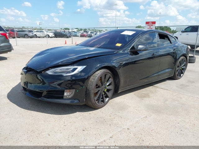 44828594 :رقم المزاد ، 5YJSA1E28JF247940 vin ، 2018 Tesla Model S 100d/75d/p100d مزاد بيع