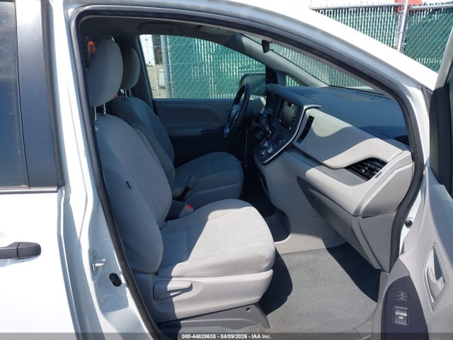 Aukcja sprzedaży 2020 Toyota Sienna L, vin: 5TDZZ3DC7LS077369, numer aukcji: 44828638