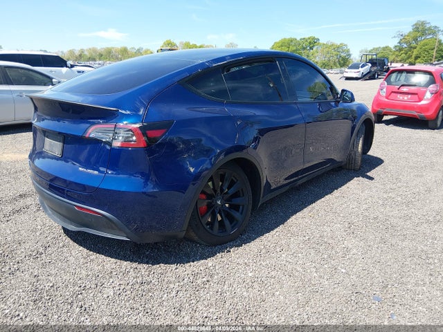 2022 Tesla Model Y Performance Dual Motor All-wheel Drive მანქანა იყიდება აუქციონზე, vin: 7SAYGDEF2NF491069, აუქციონის ნომერი: 44828645