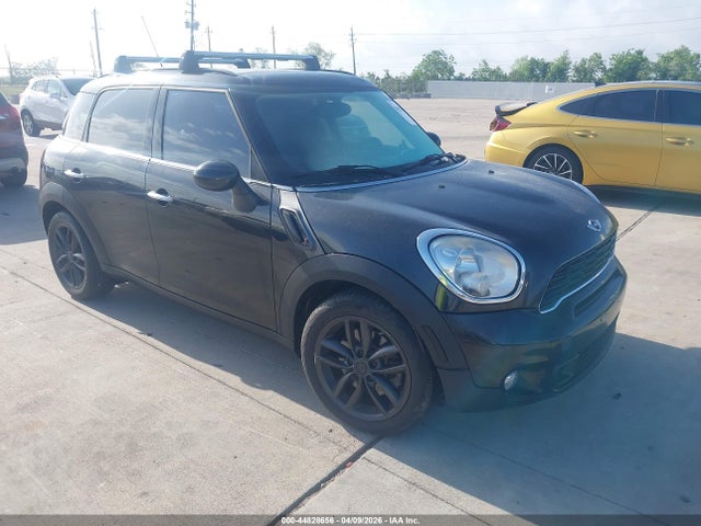 2013 MINI COUNTRYMAN WMWZC3C57DWP24386