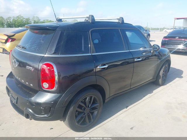 2013 MINI COUNTRYMAN WMWZC3C57DWP24386 Photo 3