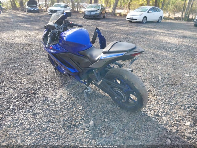 Yamaha Yzfr3 A 2021 MH3RH18Y0MK005968 Image 3