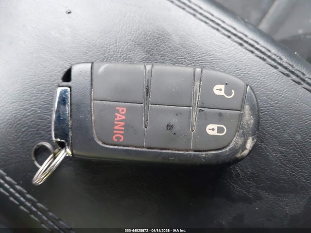 44828672 :رقم المزاد ، 3C4NJDBN5PT513504 vin ، 2023 Jeep Compass Latitude 4x4 مزاد بيع
